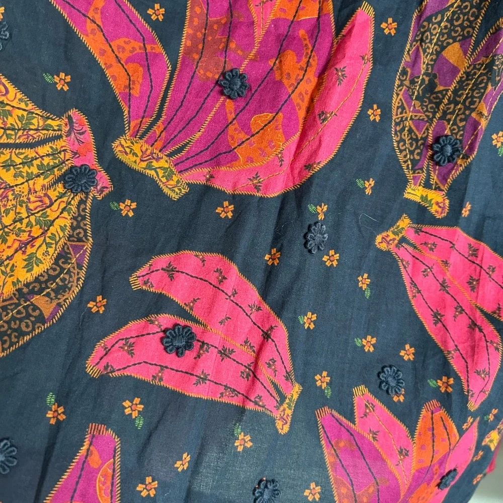 Farm Rio Patchwork Bananas Blouse Size Small New with tags